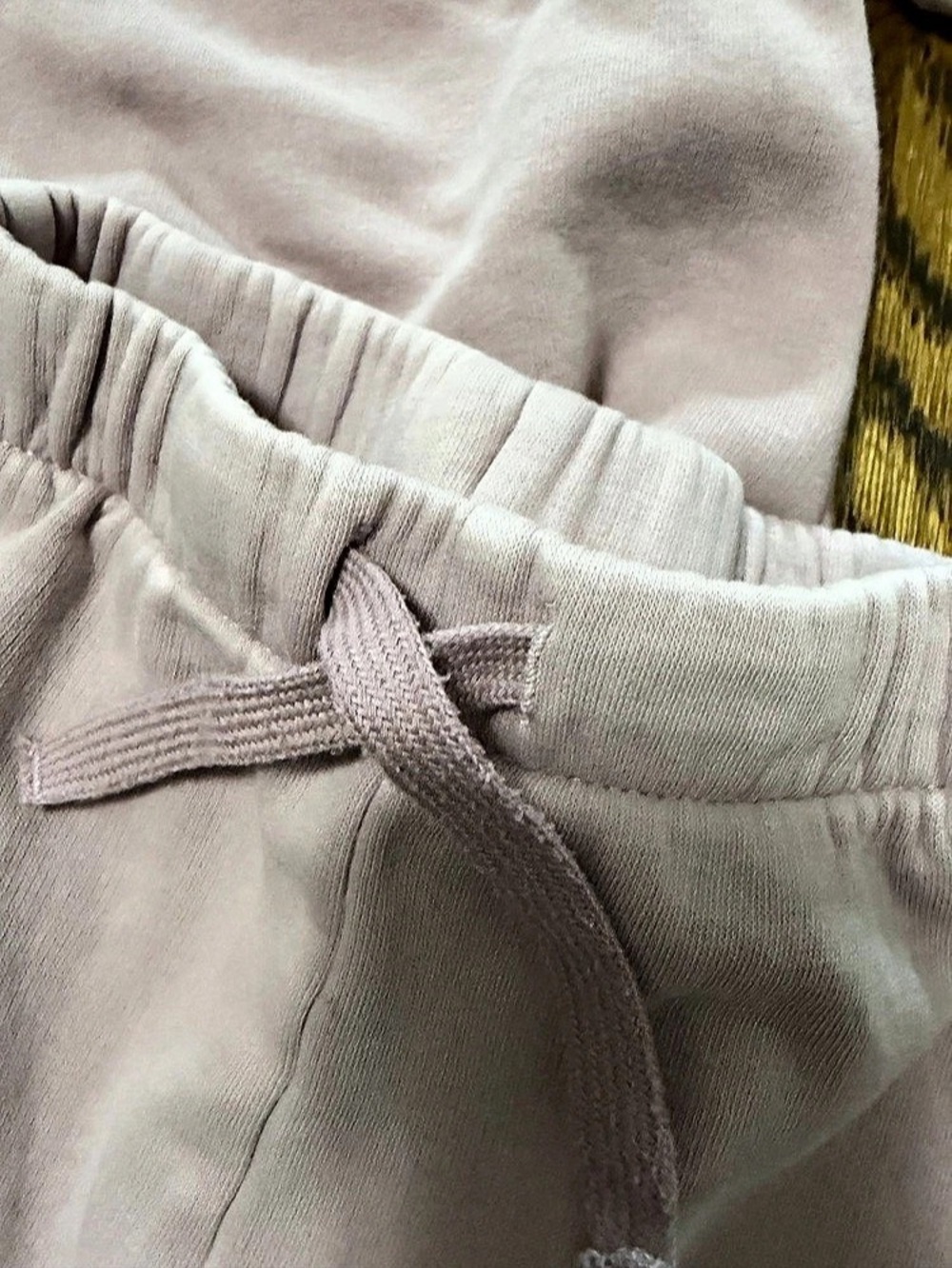H&M Girls Pink Ruffle Sweat Set 4T - Picture 5 of 5